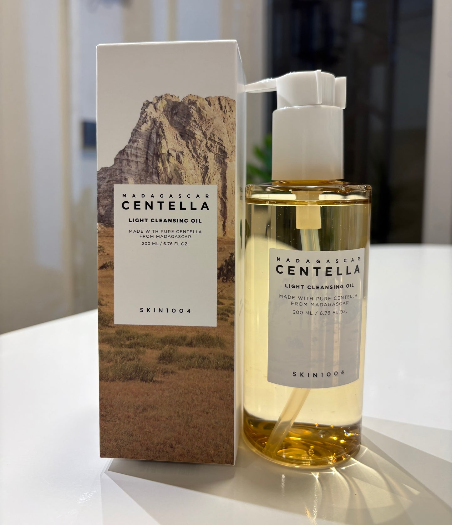 Skin1004 Madagascar Centella Light Cleansing Oil