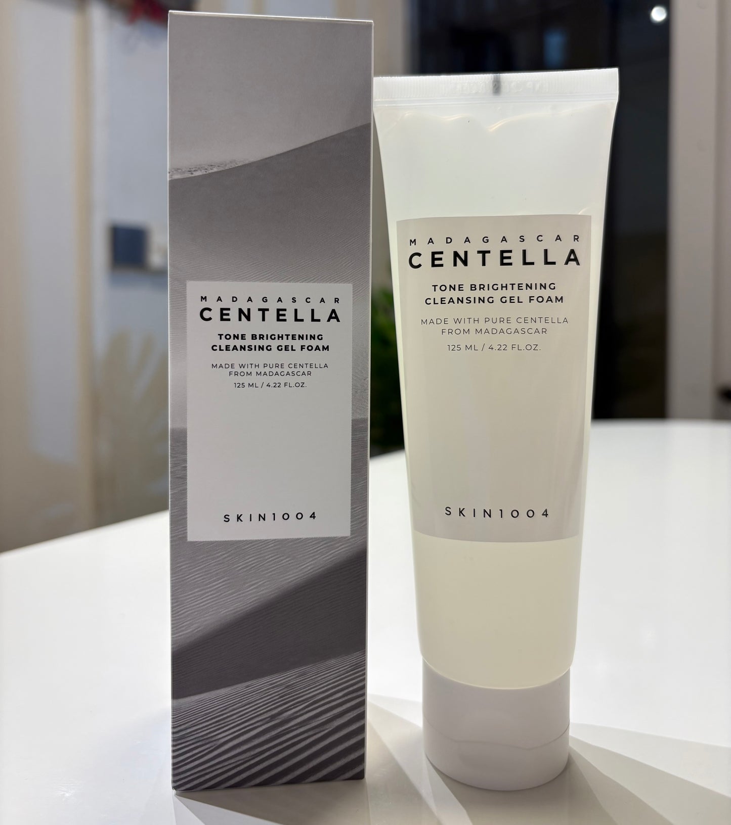 Skin1004 Tone brightening cleansing gel foam 125 ml